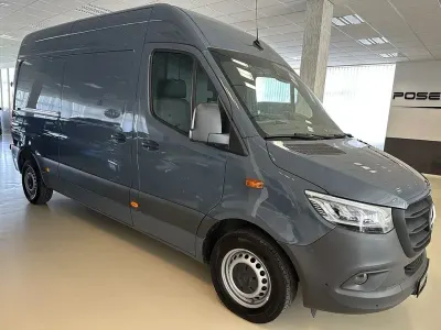 Gebraucht Mercedes Sprinter 150 PS (110 kW) 2024 Dunkelgrau Van