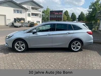 Gebraucht Opel Astra Innovation 150 PS (110 kW) 2016 Silber Kombi