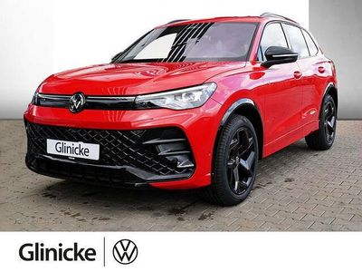 Gebraucht VW Tiguan R-line 150 PS (110 kW) 2024 Rot SUV
