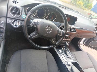Mercedes C220