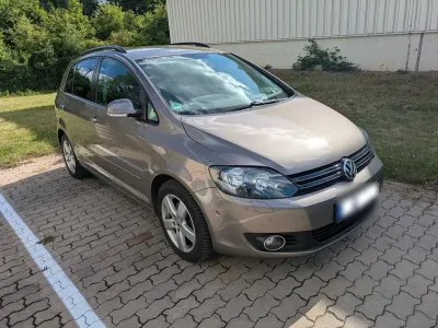 Gebraucht VW Golf Plus Cross Team 122 PS (89 kW) 2010 Braun Van / Kleinbus