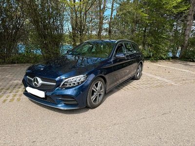 Second-hand Mercedes C220 AMG line 194 CP (142 kW) 2018 Albastru Break