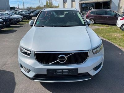 Gebraucht Volvo XC40 Momentum 163 PS (119 kW) 2019 Silber SUV