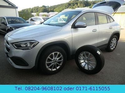 Mercedes GLA200