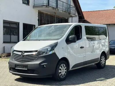 Usata Opel Vivaro 120 CV (88 kW) 2019 Bianco Monovolume