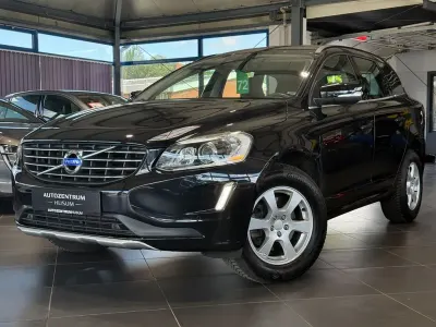Gebraucht Volvo XC60 Momentum 136 PS (100 kW) 2014 Schwarz SUV