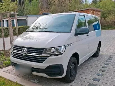 Gebraucht VW Caravelle 110 PS (80 kW) 2021 Beige Van