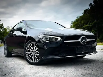 Gebraucht Mercedes CLA220 190 PS (139 kW) 2021 Schwarz Coupé