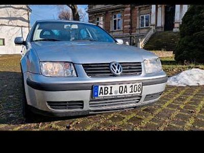 Gebraucht VW Bora Comfortline 101 PS (74 kW) 2001 Silber Limousine