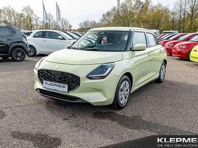 Gebraucht Suzuki Swift Club 83 PS (61 kW) 2025 Cool yellow metallic Kleinwagen