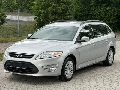 Gebraucht Ford Mondeo Trend 140 PS (102 kW) 2012 Polarsilber metallic Kombi