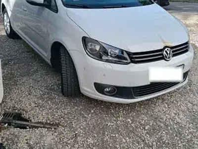 Usata VW Touran Highline 170 CV (125 kW) 2011 Bianco Monovolume