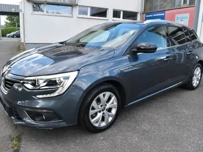 Gebraucht Renault Mégane LIMITED 116 PS (85 kW) 2019 Limousine