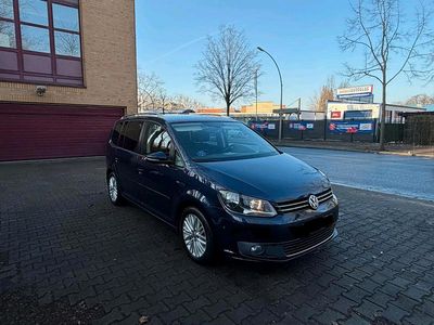 Blau Gebraucht 2014 VW Touran Cup Van / Kleinbus | 6.950 € (Guter Preis)