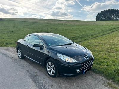Gebraucht Peugeot 307 CC 140 PS (102 kW) 2007 Schwarz Cabrio
