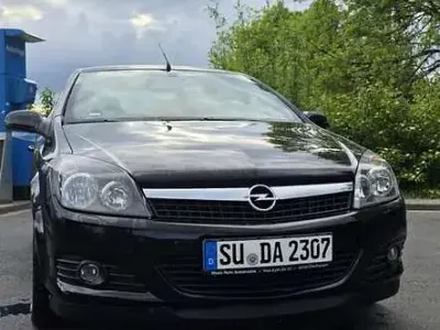 Gebraucht Opel Astra Cabriolet Edition 140 PS (102 kW) 2006 Cabrio