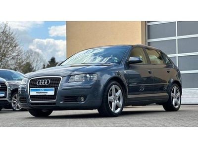 Usata Audi A3 Sportback Ambition 105 CV (77 kW) 2005 Grigio Utilitaria