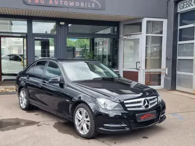 Gebraucht Mercedes C180 156 PS (114 kW) 2011 Schwarz Limousine