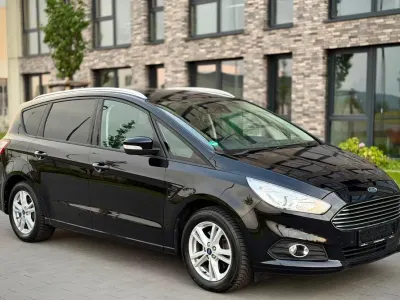 Gebraucht Ford S-MAX S 165 PS (121 kW) 2018 Schwarz Van / Kleinbus