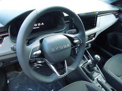 Schwarz Neu 2026 Skoda Scala Monte Carlo Kleinwagen | 29.485 € (Etwas zu teuer)