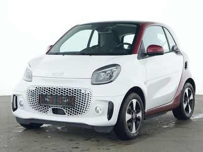Weiß Gebraucht 2024 Smart ForTwo Electric Drive Passion Exclusive Coupé | 17.666 € (Fairer Preis)