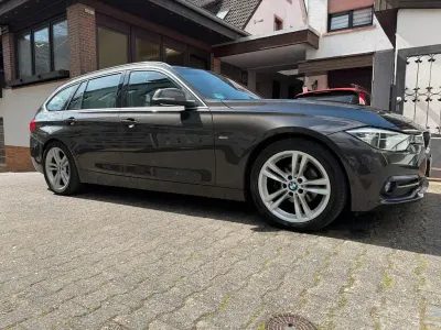 Gebraucht BMW 320 Sport Line 163 PS (119 kW) 2017 Braun Kombi