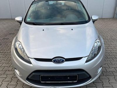 Gebraucht Ford Fiesta 60 PS (44 kW) 2009 Grau Kleinwagen