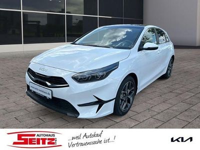 Gebraucht Kia Ceed Platinum 140 PS (102 kW) 2025 Weiß Kleinwagen