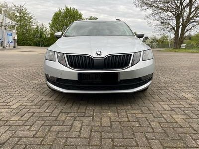 gebraucht Skoda Octavia 1.6 Diesel 170000KM DSG