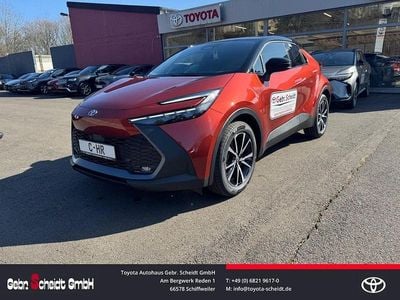 Nouă Toyota C-HR 223 CP (164 kW) 2025 Maro SUV