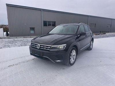 Schwarz Gebraucht 2017 VW Tiguan Highline SUV | 21.450 € (Etwas zu teuer)