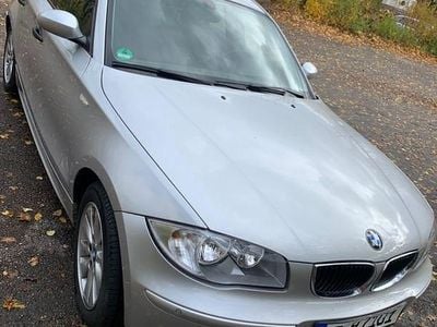 Silber Gebraucht 2006 BMW 118 Kleinwagen | 3.900 € (Superpreis)