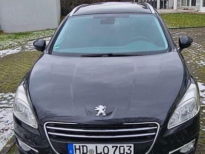Schwarz Gebraucht 2012 Peugeot 508 SW Active Kombi | 3.500 € (Guter Preis)