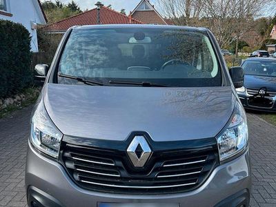 Gebraucht Renault Trafic 145 PS (106 kW) 2018 Grau Van / Kleinbus