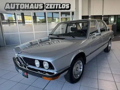 Gebraucht BMW 520 116 PS (85 kW) 1976 Silber Limousine