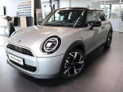 Usata Mini Cooper Favoured 156 CV (114 kW) 2024 Argento Utilitaria