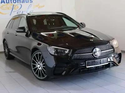 Gebraucht Mercedes E400 AMG line 330 PS (242 kW) 2020 Obsidianschwarz met. Kombi