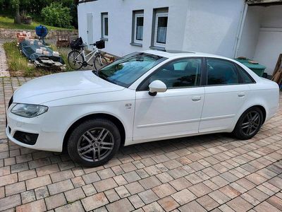 Gebraucht Seat Exeo 160 PS (117 kW) 2011 Weiß Limousine