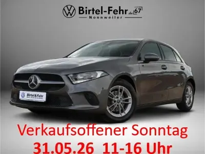 Gebraucht Mercedes A180 Business 136 PS (100 kW) 2020 Grau Limousine