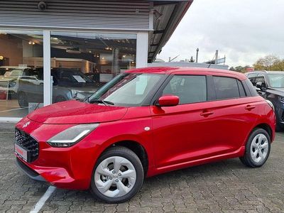 Neu Suzuki Swift Comfort 83 PS (61 kW) 2025 Rot Kleinwagen