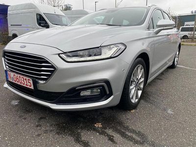 Gebraucht Ford Mondeo Titanium 150 PS (110 kW) 2020 Silber Limousine