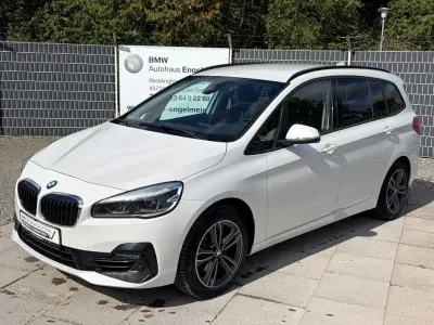 Gebraucht BMW 218 Gran Tourer Sport Line 140 PS (102 kW) 2019 Weiß Van / Kleinbus
