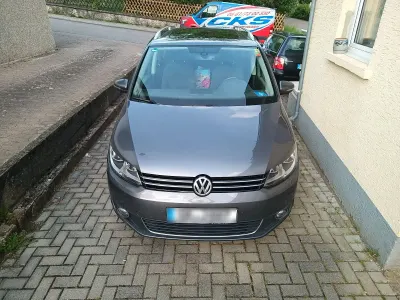 Gebraucht VW Touran Highline 170 PS (125 kW) 2012 Braun Van / Kleinbus