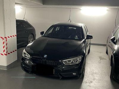 Gebraucht BMW 118 136 PS (100 kW) 2017 Schwarz Kleinwagen