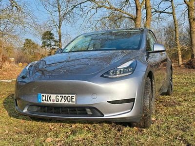 Gebraucht Tesla Model Y Standard Range 219 kW (299 PS) 2024 Silber SUV