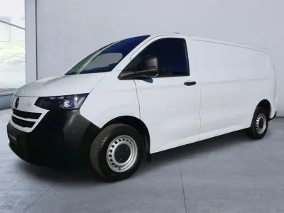 Gebraucht VW Transporter 110 PS (80 kW) 2025 Weiß Van