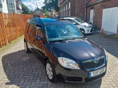 Gebraucht Skoda Roomster Plus Edition 86 PS (63 kW) 2009 Schwarzmagic perleffekt Van / Kleinbus