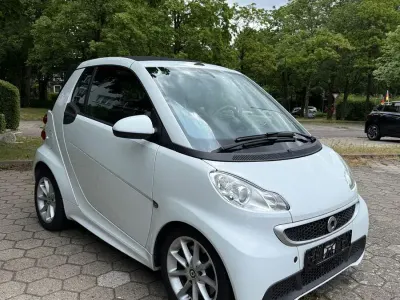 Gebraucht Smart ForTwo Cabrio 71 PS (52 kW) 2014 Weiß Cabrio