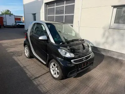 Gebraucht Smart ForTwo Coupé Passion 71 PS (52 kW) 2013 Schwarz Coupé