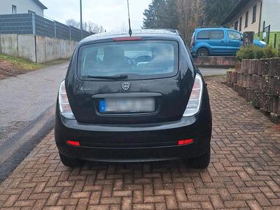 Gebraucht Lancia Ypsilon 60 PS (44 kW) 2009 Schwarz Kleinwagen
